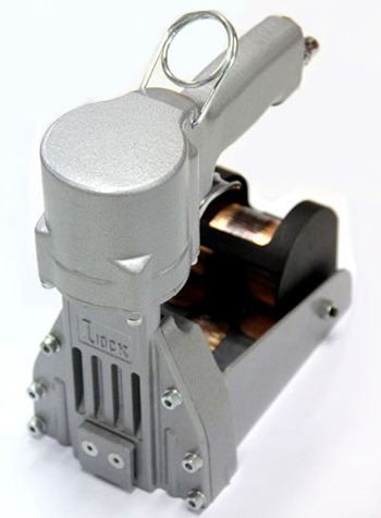 โรงงานผลิตเครื่องเย็บกระดาษ สมุทรปราการ